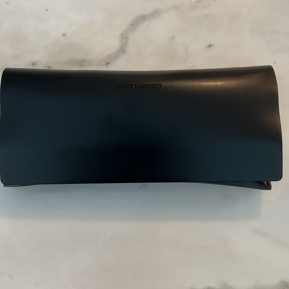Saint Laurent black sunglasses - Picture 6 of 6